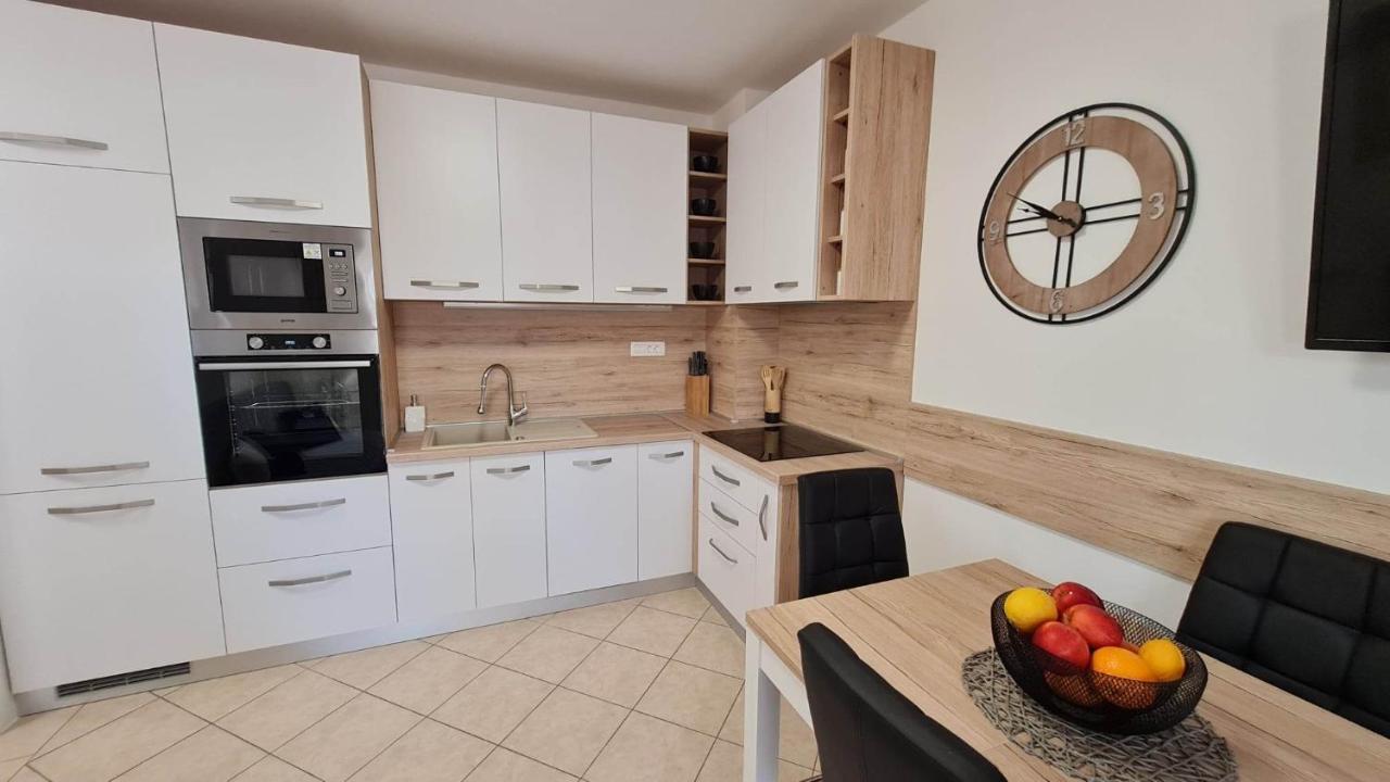 Apartman "Flower Garden" Ražanac المظهر الخارجي الصورة